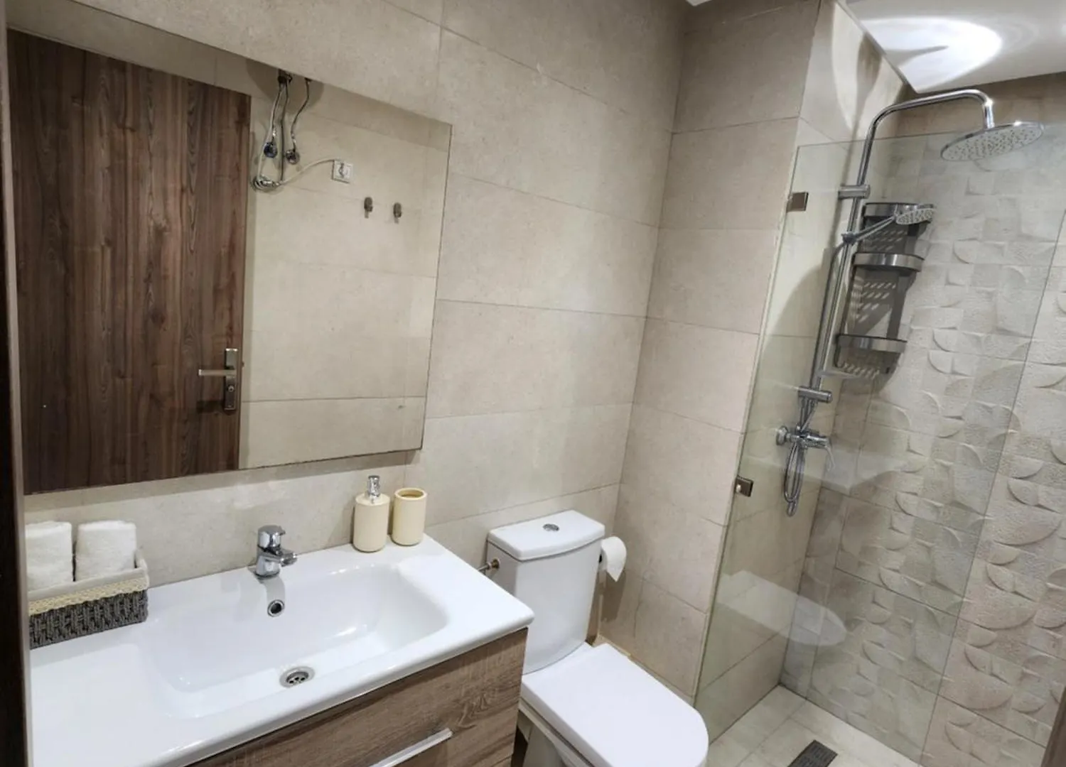 The Twenty-Six Palmier By Ib Signature - Design 1Bedroom Apt With Wifi, Parking, Self Check-In, 24 X7 Security - City View With Terrace - Walk To Cafes! City Centre, Tram Casablanca Apartment